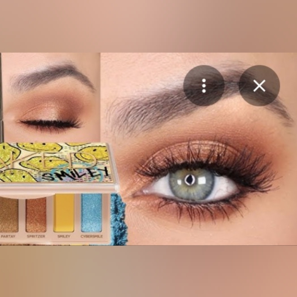 💗Vibrant Eyeshadow Palette with Gold and Blue Shades BNIB💗